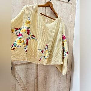 POL Oversized Floral Star Sweater
Size Small (oversized fit)-Retail $98